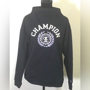 Champion women’s sweatshirt long sleeve size small